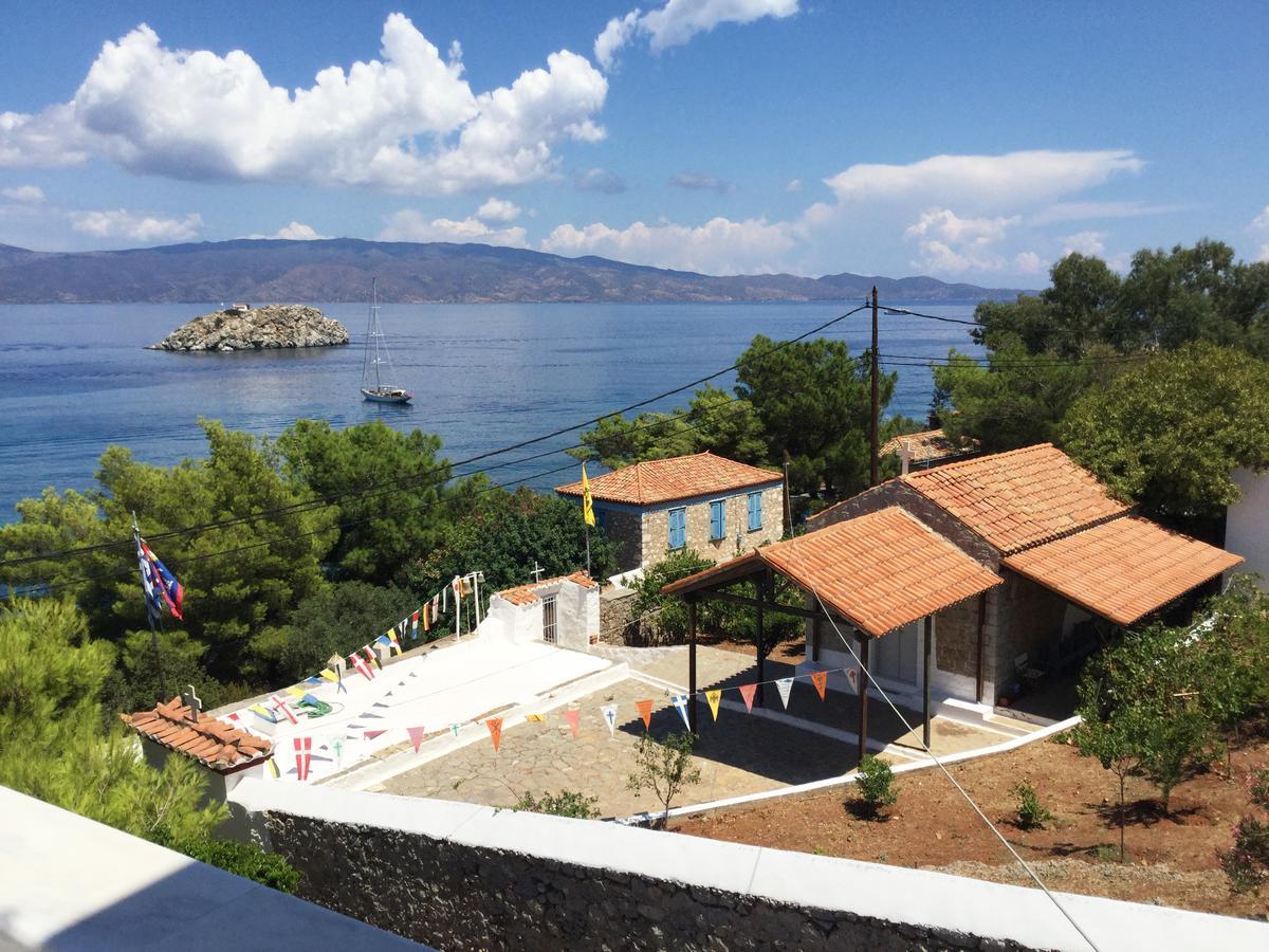 Vlichos Studio Apartment İdra Dış mekan fotoğraf